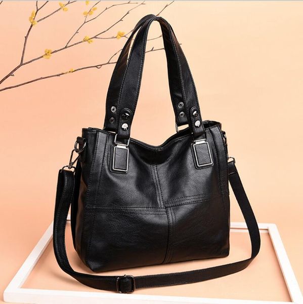 hbp large capacity women travel bags sale quality men shoulder duffel bag carry on luggage bottom rivets with lock head
hbp large capacity women travel bags sale quality men shoulder duffel bag carry on luggage bottom rivets with lock head