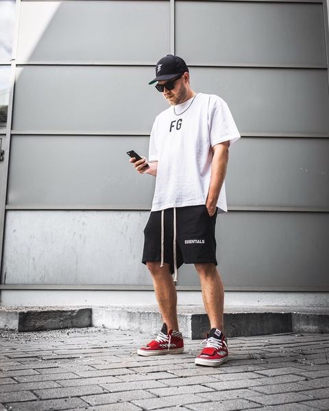 production of correct version fog double line men's capris drawstring fashion brand summer loose casual shorts, Black
production of correct version fog double line men's capris drawstring fashion brand summer loose casual shorts, Black