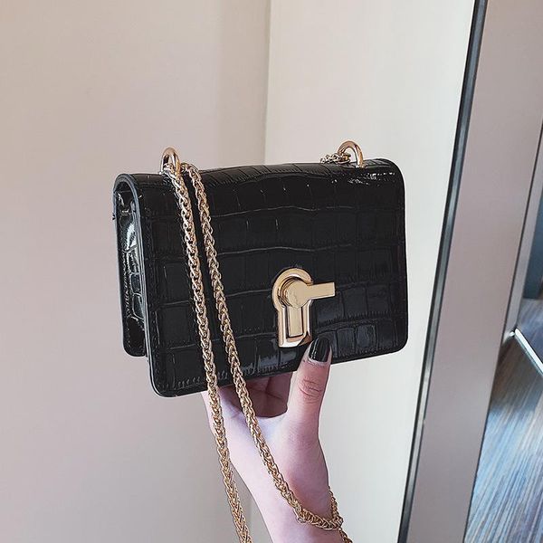 evening bags chain small square bag lady 2021 korean version of the stone pattern one-shoulder retro messenger
evening bags chain small square bag lady 2021 korean version of the stone pattern one-shoulder retro messenger