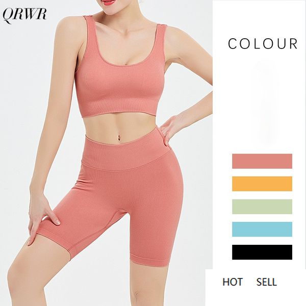 color seamless yoga clothing women professional bodybuilding sports bra five-point shorts fitness suit, White;red
color seamless yoga clothing women professional bodybuilding sports bra five-point shorts fitness suit, White;red