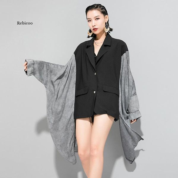 women's jackets loose fit contrast color split big size asymmetrical jacket lapel long sleeve women coat fashion spring 2021, Black;brown
women's jackets loose fit contrast color split big size asymmetrical jacket lapel long sleeve women coat fashion spring 2021, Black;brown