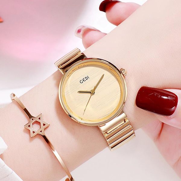 wristwatches creative personality female form leisure quartz watch fashion and trends in the waterproof luxury gold watches for women 2021, Slivery;brown
wristwatches creative personality female form leisure quartz watch fashion and trends in the waterproof luxury gold watches for women 2021, Slivery;brown