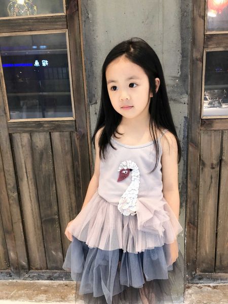 girls outfits children's sequin swan suits baby girl sling and gradient color swallowtail fluffy half skirt 2 pieces sets 210529, White
girls outfits children's sequin swan suits baby girl sling and gradient color swallowtail fluffy half skirt 2 pieces sets 210529, White