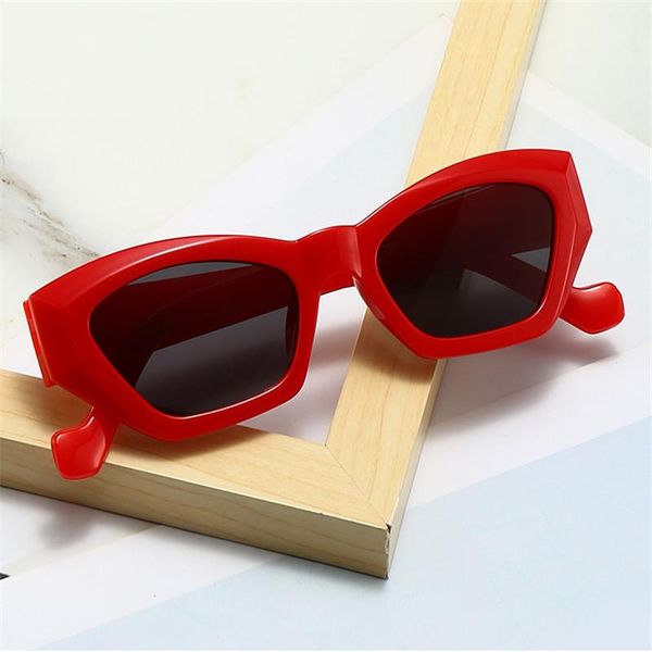 sunglasses 2021 fashion women trend personality jelly-colored cross border polygon, White;black
sunglasses 2021 fashion women trend personality jelly-colored cross border polygon, White;black
