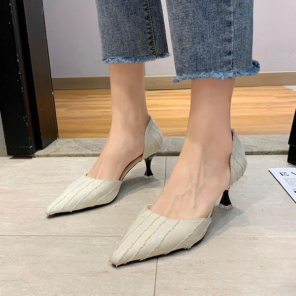 dress shoes designer high heels stiletto toe princess temperament women's summer 2021 professional, Black
dress shoes designer high heels stiletto toe princess temperament women's summer 2021 professional, Black