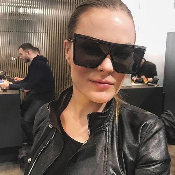 women oec sunglasses big brand designer eyewearl1 big vintage 2021 kjot glasses new sun cpo siamese female frame gradient shield s over waad, White;black
women oec sunglasses big brand designer eyewearl1 big vintage 2021 kjot glasses new sun cpo siamese female frame gradient shield s over waad, White;black
