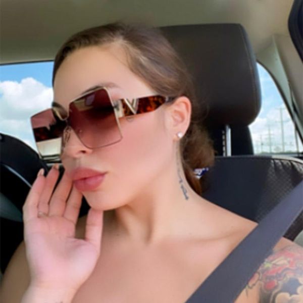 sunglasses square for women men luxury designer vintage sun glasses oversized frame uv400, White;black
sunglasses square for women men luxury designer vintage sun glasses oversized frame uv400, White;black