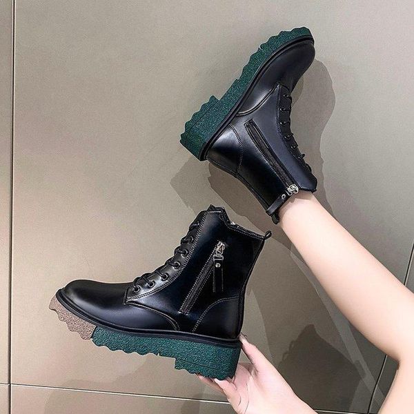 boots 2021 winter keep warm women ankle platform round toe side zipper fashion lacing shoes for woman non-slip plus size, Black
boots 2021 winter keep warm women ankle platform round toe side zipper fashion lacing shoes for woman non-slip plus size, Black