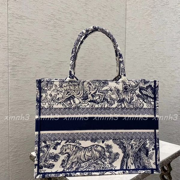 36cm designer woman handbags 2021 fashion luxury totes large capacity shopping bags tiger jungle 41cm
36cm designer woman handbags 2021 fashion luxury totes large capacity shopping bags tiger jungle 41cm