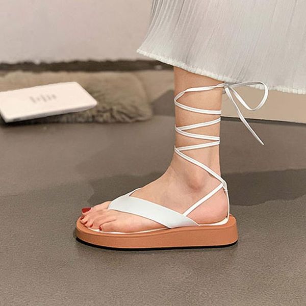 sandals women flat flip flops ladies shoes beach round toe narrow band thick bottom female footwear fashion comfort 2021, Black
sandals women flat flip flops ladies shoes beach round toe narrow band thick bottom female footwear fashion comfort 2021, Black