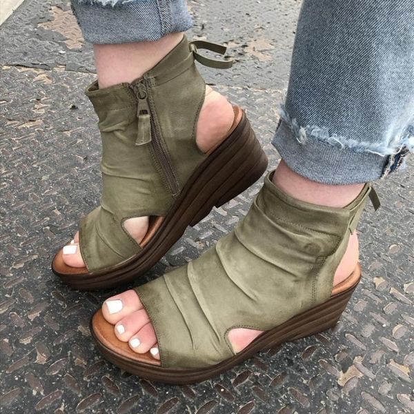 sandals women leather zipper wegde solid color platform ladies shoes summer fashion outdoor casual soft comfy female footwear, Black
sandals women leather zipper wegde solid color platform ladies shoes summer fashion outdoor casual soft comfy female footwear, Black