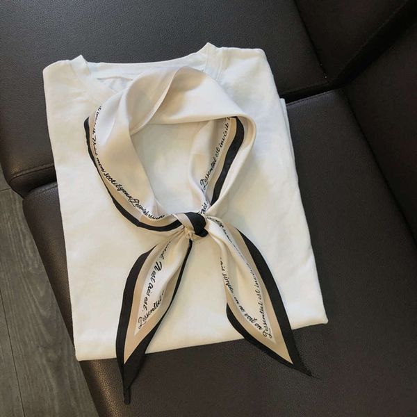korean sharp letter diamond spring and autumn winter decorative temperament silk scarf female accessories versatile triangle, Blue;gray
korean sharp letter diamond spring and autumn winter decorative temperament silk scarf female accessories versatile triangle, Blue;gray
