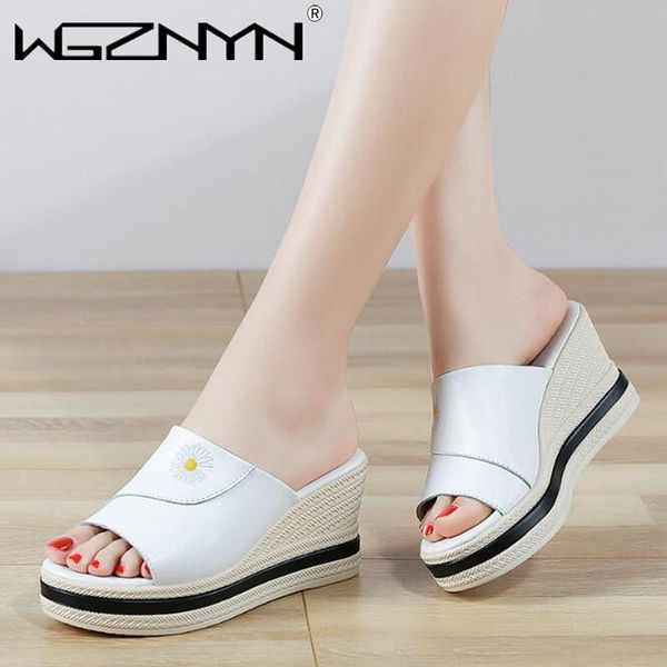 2021 fashion flip flops women shoes slippers platform summer shoes open toe wedges sandals ladies women plus size 35-40, Black
2021 fashion flip flops women shoes slippers platform summer shoes open toe wedges sandals ladies women plus size 35-40, Black