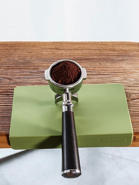mats & pads strong toughness powder hammer pad bar counter corner pressed mat coffee machine handle non-slip silicone holder base
mats & pads strong toughness powder hammer pad bar counter corner pressed mat coffee machine handle non-slip silicone holder base