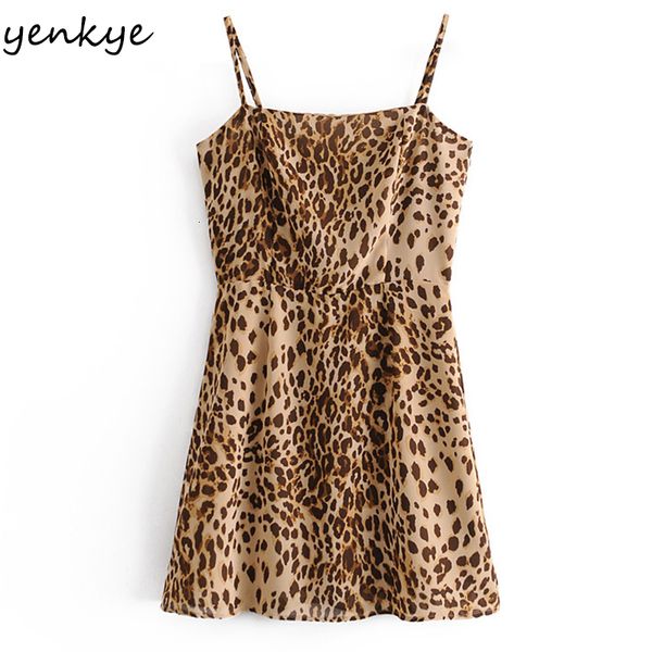 2021 new vintage leopard mini women sleeveless a-line chiffon summer femme night out sling club robe mfj2, Black;gray
2021 new vintage leopard mini women sleeveless a-line chiffon summer femme night out sling club robe mfj2, Black;gray