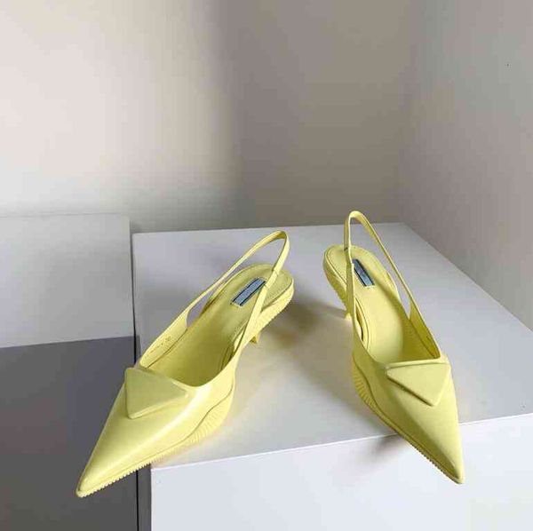 colors women high-heeled shoe designer letter triangle pointed pumps retro spring autumn high wedding thick heels business shoes, Black
colors women high-heeled shoe designer letter triangle pointed pumps retro spring autumn high wedding thick heels business shoes, Black