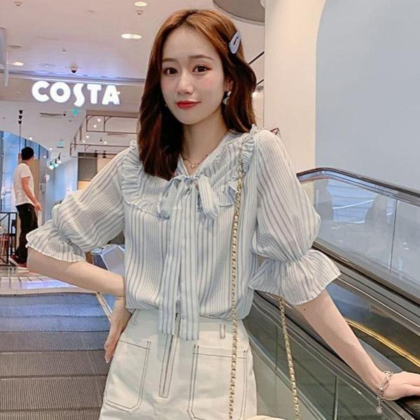 women's blouses & shirts women 2021 summer fashion loose chiffon shirt female short sleeves striped ladies single breasted bow n194, White
women's blouses & shirts women 2021 summer fashion loose chiffon shirt female short sleeves striped ladies single breasted bow n194, White