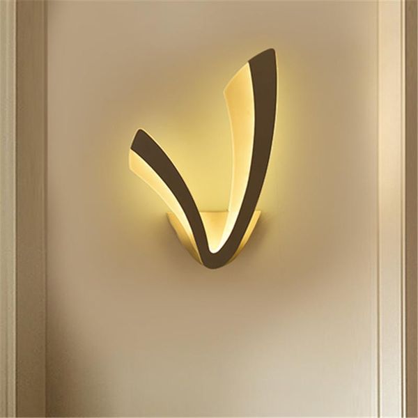 wall lamp chinese and european background bedroom bedside study dormitory eye protection night retro decoration
wall lamp chinese and european background bedroom bedside study dormitory eye protection night retro decoration