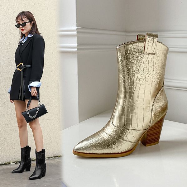 super women ankle boots shining patent leather golden python pattern high heels plush lining warm winter shoes plus size, Black
super women ankle boots shining patent leather golden python pattern high heels plush lining warm winter shoes plus size, Black