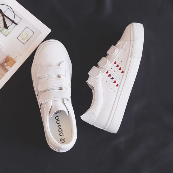 dress shoes tênis feminino couro legÃtimo, calçado casual coração branco confortável para primavera lskt, Black
dress shoes tênis feminino couro legÃtimo, calçado casual coração branco confortável para primavera lskt, Black