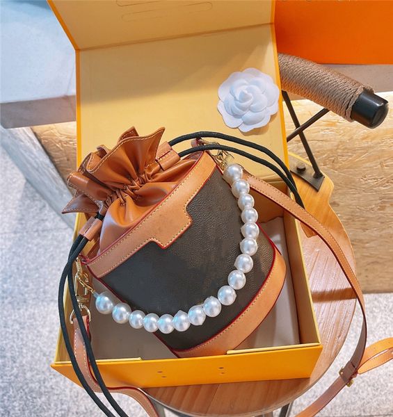 designers luxury bags for womens louiseity 1 viutonity handbags lvs crossbody shoulder the tote bag multicolour capacity versatile 7a wallet
designers luxury bags for womens louiseity 1 viutonity handbags lvs crossbody shoulder the tote bag multicolour capacity versatile 7a wallet