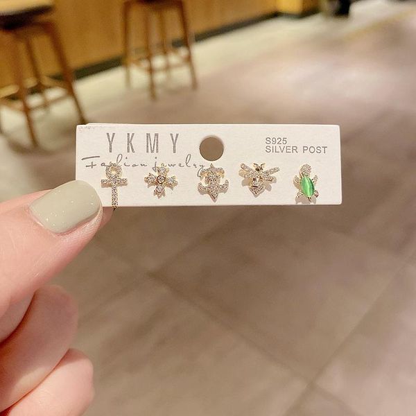 stud mixed styles crystal cross animal earrings set gold color cubic zirconia women jewelry, Golden;silver
stud mixed styles crystal cross animal earrings set gold color cubic zirconia women jewelry, Golden;silver