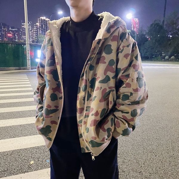 2021 new male winter in release with water parkas snowjackets casual camouflage lamb wool trench coats cotton-quilted clothes 8rdh, Black;brown
2021 new male winter in release with water parkas snowjackets casual camouflage lamb wool trench coats cotton-quilted clothes 8rdh, Black;brown