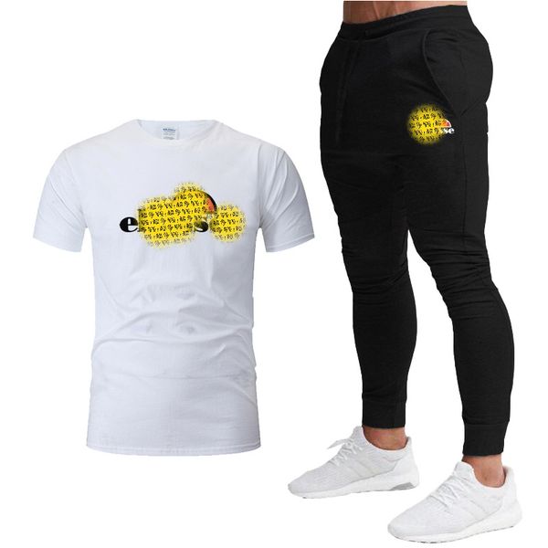 2021 summer new men's casual loose and trousers european american brand round neck t-shirt sporting sets, Gray
2021 summer new men's casual loose and trousers european american brand round neck t-shirt sporting sets, Gray