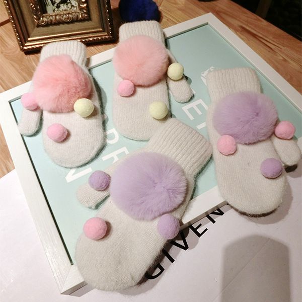gloves rabbit hair real wool ball color matching cream warm mittens for lovely girls thickened, Blue;gray
gloves rabbit hair real wool ball color matching cream warm mittens for lovely girls thickened, Blue;gray