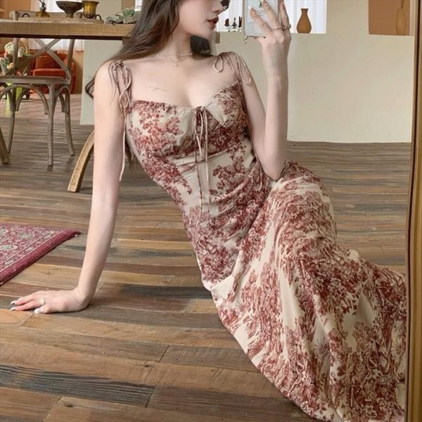 french retro elegant strap women dress womem vintage sweet temperament party midi bandage casual long summer, Black;gray
french retro elegant strap women dress womem vintage sweet temperament party midi bandage casual long summer, Black;gray