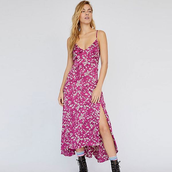 new double dare print midi slip dress v-neck open strappy back women party dresses flowy hem casual female vestidos 2021 vda3, Black;gray
new double dare print midi slip dress v-neck open strappy back women party dresses flowy hem casual female vestidos 2021 vda3, Black;gray
