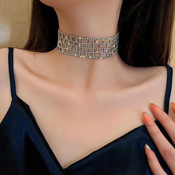 chokers fyuan geometric hollow width crystal choker necklaces for women shiny rhinestone short jewelry bijoux, Golden;silver
chokers fyuan geometric hollow width crystal choker necklaces for women shiny rhinestone short jewelry bijoux, Golden;silver