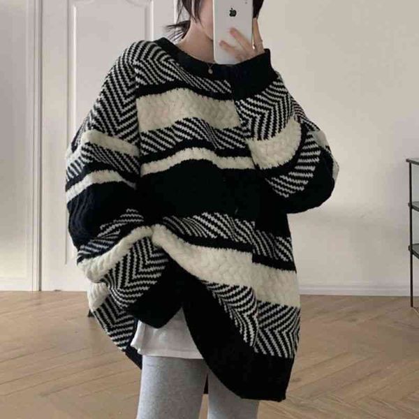 women's sweaters winter korean jerseys retro loose exterior wear grunge mid-length twist stripe bulk female mesh sweater streetwear p3z, White;black
women's sweaters winter korean jerseys retro loose exterior wear grunge mid-length twist stripe bulk female mesh sweater streetwear p3z, White;black