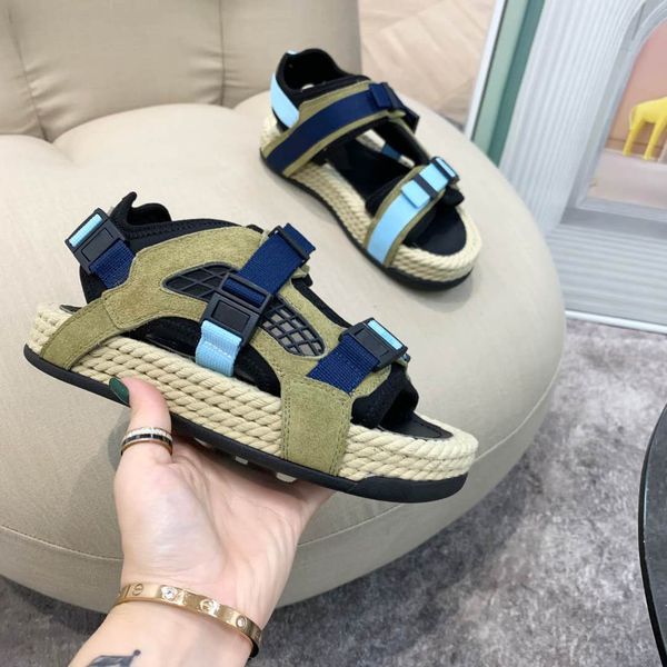 sandals slippers 2021 straw daddy sandals men's and women's same hemp rope open toe casual beach shoes zly, Black
sandals slippers 2021 straw daddy sandals men's and women's same hemp rope open toe casual beach shoes zly, Black