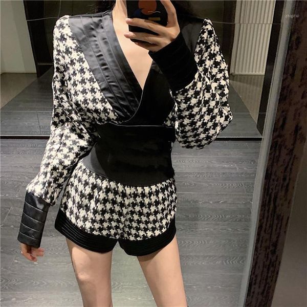 two piece dress autumn fashion women's houndstooth grid long sleeve v-neck tweed and shorts twinset suit s l, White
two piece dress autumn fashion women's houndstooth grid long sleeve v-neck tweed and shorts twinset suit s l, White