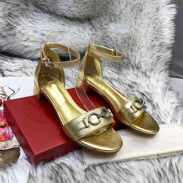 70% off wholesale sandals flip-flops button middle sandals leather open toe thick heel soft soled women's shoes, Black
70% off wholesale sandals flip-flops button middle sandals leather open toe thick heel soft soled women's shoes, Black