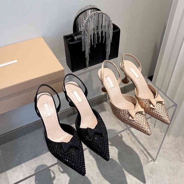 silk, high version miao's m's satin, rhinestone, bowknot, baotou, back empty, high heel, wine cup, sandals, wedding shoes yw, Black
silk, high version miao's m's satin, rhinestone, bowknot, baotou, back empty, high heel, wine cup, sandals, wedding shoes yw, Black
