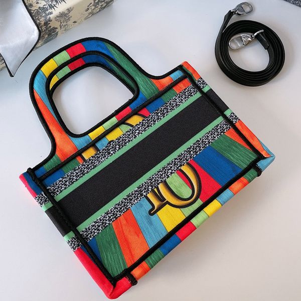 fashion women totes luxurys designers shopping bags mini casual tote classic shoulder handbag messenger handbags cross body with box ribbons
fashion women totes luxurys designers shopping bags mini casual tote classic shoulder handbag messenger handbags cross body with box ribbons