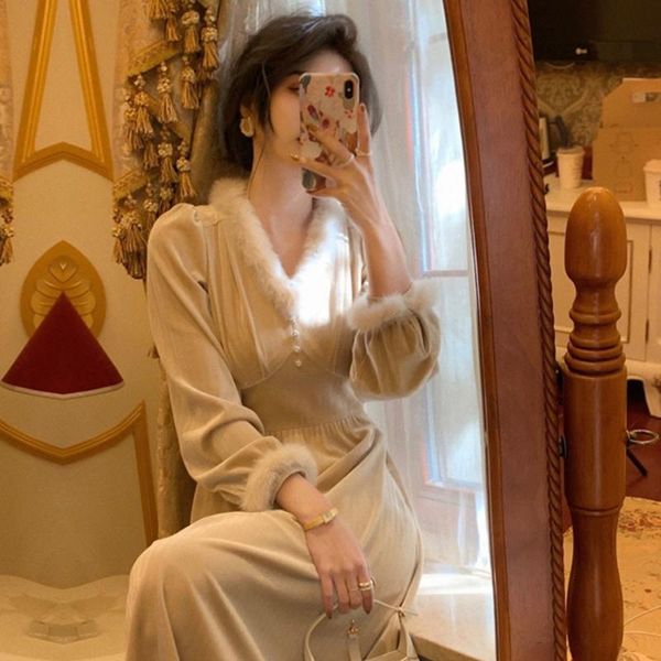 casual dresses french fur collar bright silk spring and autumn v-neck waist velvet dress elegant temperament black long base, Black;gray
casual dresses french fur collar bright silk spring and autumn v-neck waist velvet dress elegant temperament black long base, Black;gray