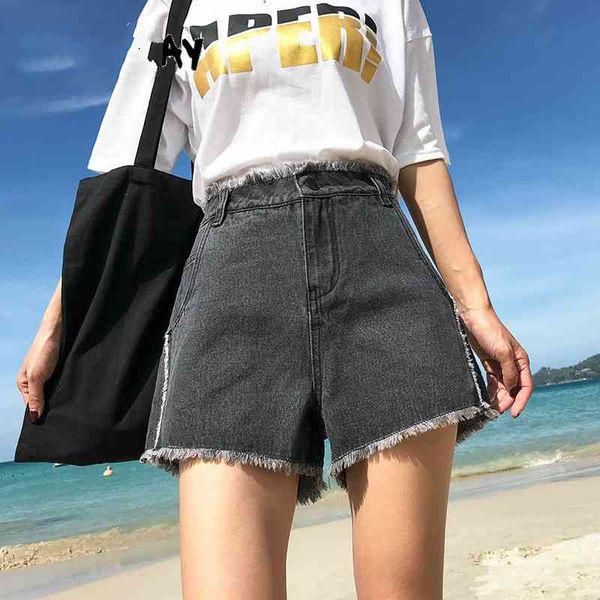 plus size women's denim shorts wide leg summer casual loose high waisted jean black jeans for women 210603, White;black
plus size women's denim shorts wide leg summer casual loose high waisted jean black jeans for women 210603, White;black