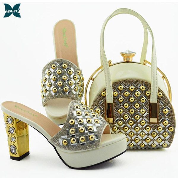 dress shoes italian design 2021 nigerian selling fashion party wedding platform high heels women and bag set in white color, Black
dress shoes italian design 2021 nigerian selling fashion party wedding platform high heels women and bag set in white color, Black