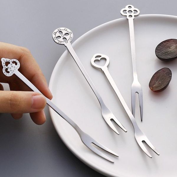 forks stainless steel gold cake dessert heart-shaped fruit lovely fork for home restaurant kitchen supplies
forks stainless steel gold cake dessert heart-shaped fruit lovely fork for home restaurant kitchen supplies