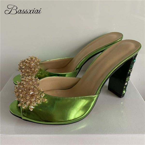 beading flower decor runway mules lady summer diamond high heels open toe patent leather slingbacks women sandals, Black
beading flower decor runway mules lady summer diamond high heels open toe patent leather slingbacks women sandals, Black