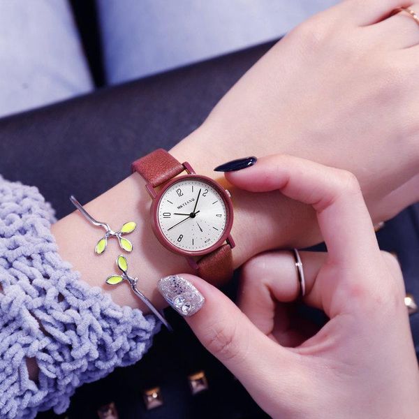wristwatches 2021 lady woman wrist watches ladies montre femme geneva quartz watch women clock elegant, Slivery;brown
wristwatches 2021 lady woman wrist watches ladies montre femme geneva quartz watch women clock elegant, Slivery;brown