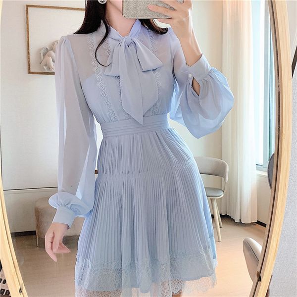 2021 autumn new lantern sleeves mesh lace chiffon women patchwork bow lace-up hollow out stand collar mini dress c44u, Black;gray
2021 autumn new lantern sleeves mesh lace chiffon women patchwork bow lace-up hollow out stand collar mini dress c44u, Black;gray