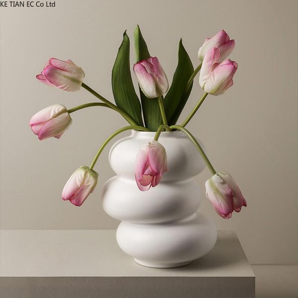 vases european style white ceramic vase deskflower arrangement container luxury art living room table decoration gifts
vases european style white ceramic vase deskflower arrangement container luxury art living room table decoration gifts