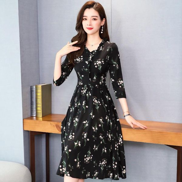 casual dresses 2021 plus size boho beach dress spring elegant women party bodycon vestido summer vintage black floral chiffon midi, Black;gray
casual dresses 2021 plus size boho beach dress spring elegant women party bodycon vestido summer vintage black floral chiffon midi, Black;gray