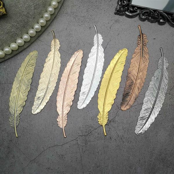 1pc retro vintage bookmark design of feather creative metal bookmarks promotional gift stationery film book mark
1pc retro vintage bookmark design of feather creative metal bookmarks promotional gift stationery film book mark