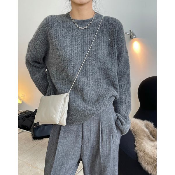 2021 winter new simple fashionable round neck cable sweater warm loose and thin knit pullover women ytnf, White;black
2021 winter new simple fashionable round neck cable sweater warm loose and thin knit pullover women ytnf, White;black