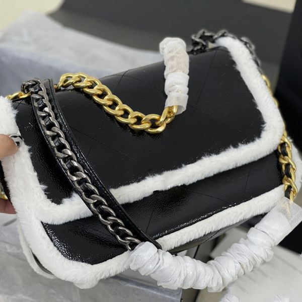 19 series plush oil wax leather bags famous luxury designer handle totes cross body shoulder outdoor sacoche large capacity gold hardware it
19 series plush oil wax leather bags famous luxury designer handle totes cross body shoulder outdoor sacoche large capacity gold hardware it